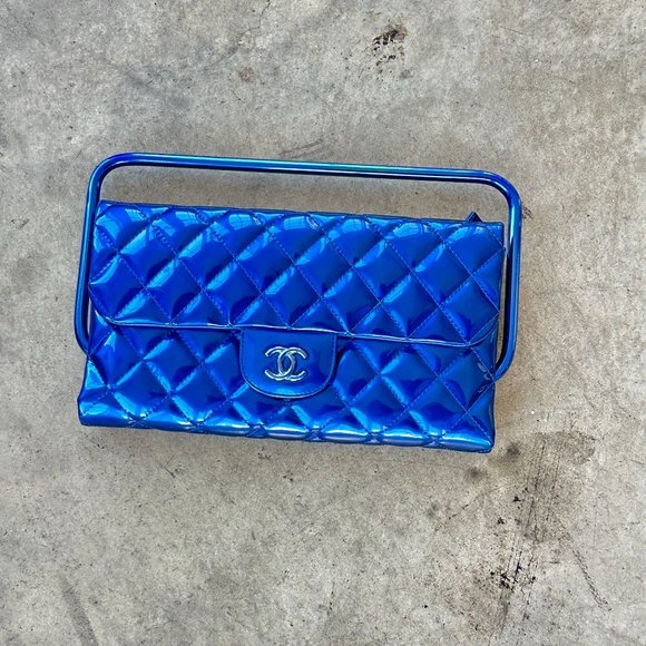CHANEL 2014 Runway Electric Blue Patent Leather Quilted Bag Metal Handle Rectang - Picture 1 of 13